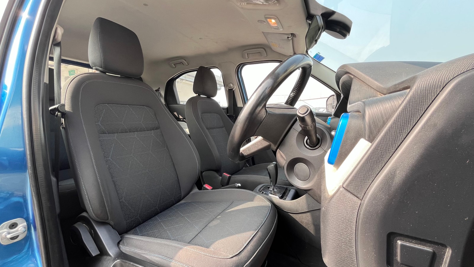 Punch image 16 Punch image 16