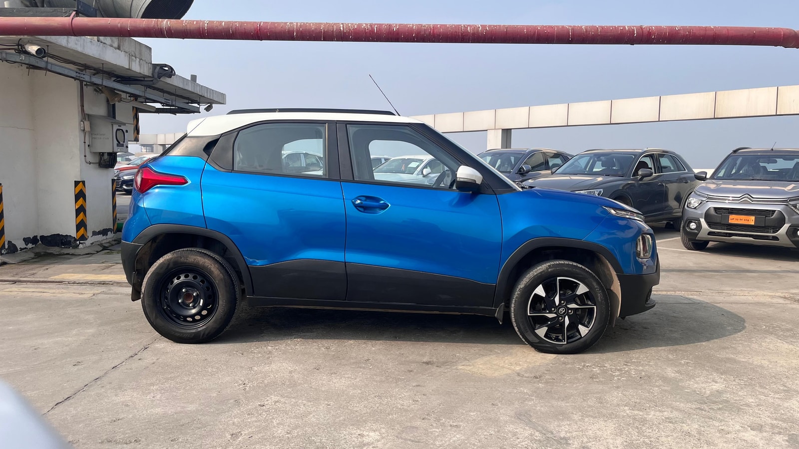 Punch image 6 Punch image 6