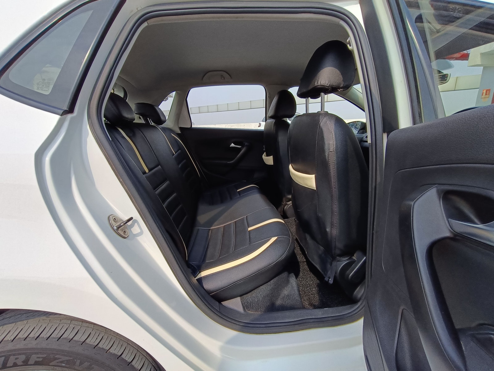 Polo image 17 Polo image 17