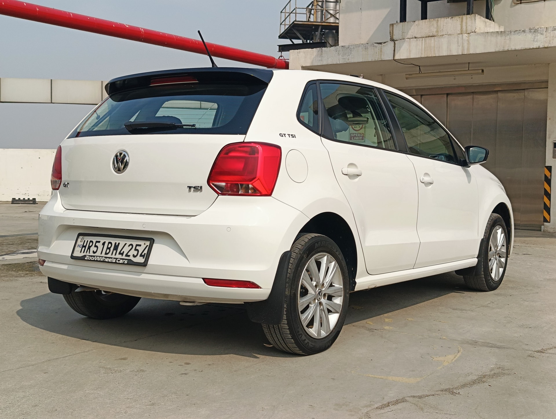 Polo image 5 Polo image 5