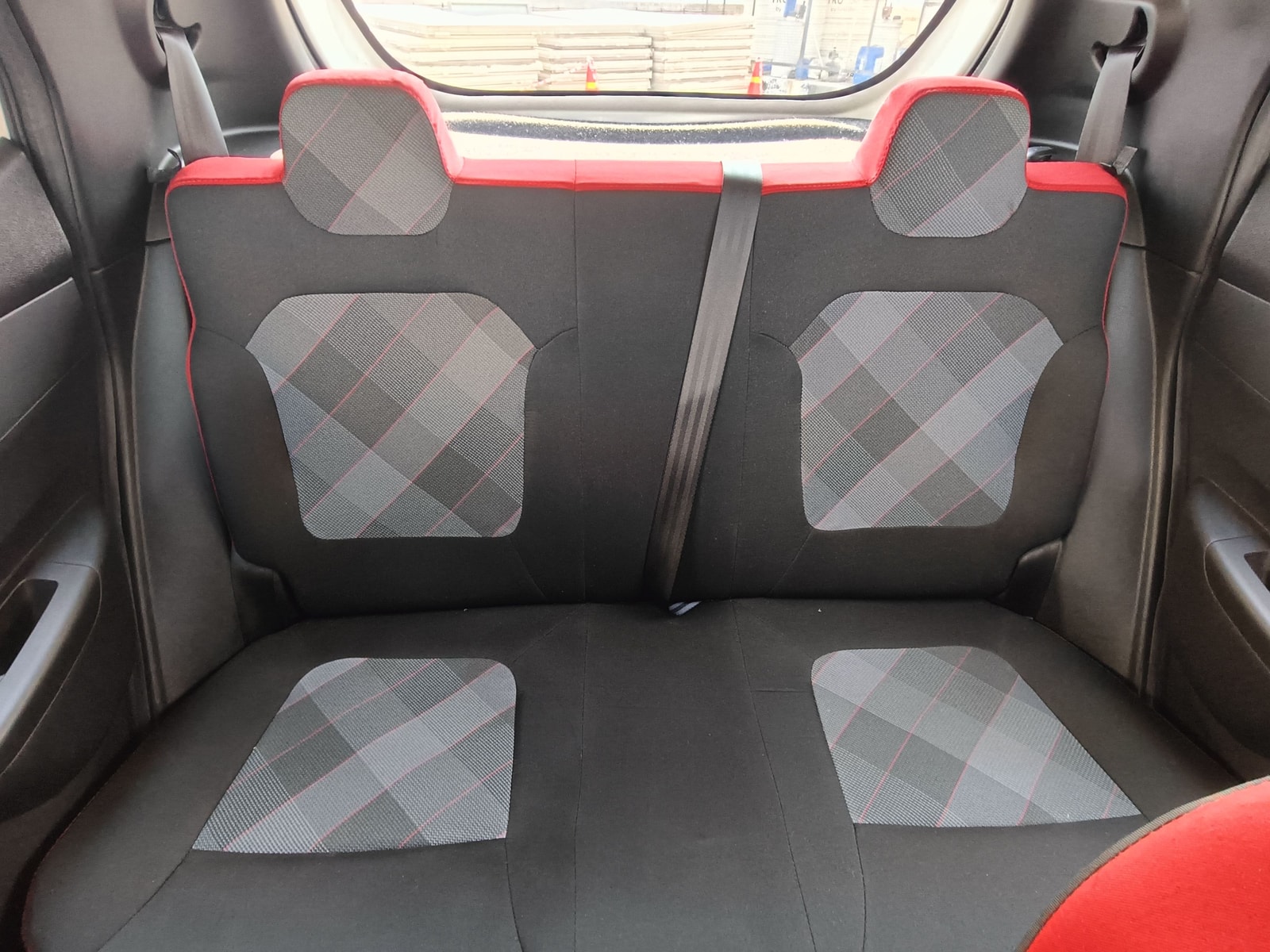 Kwid image 15 Kwid image 15