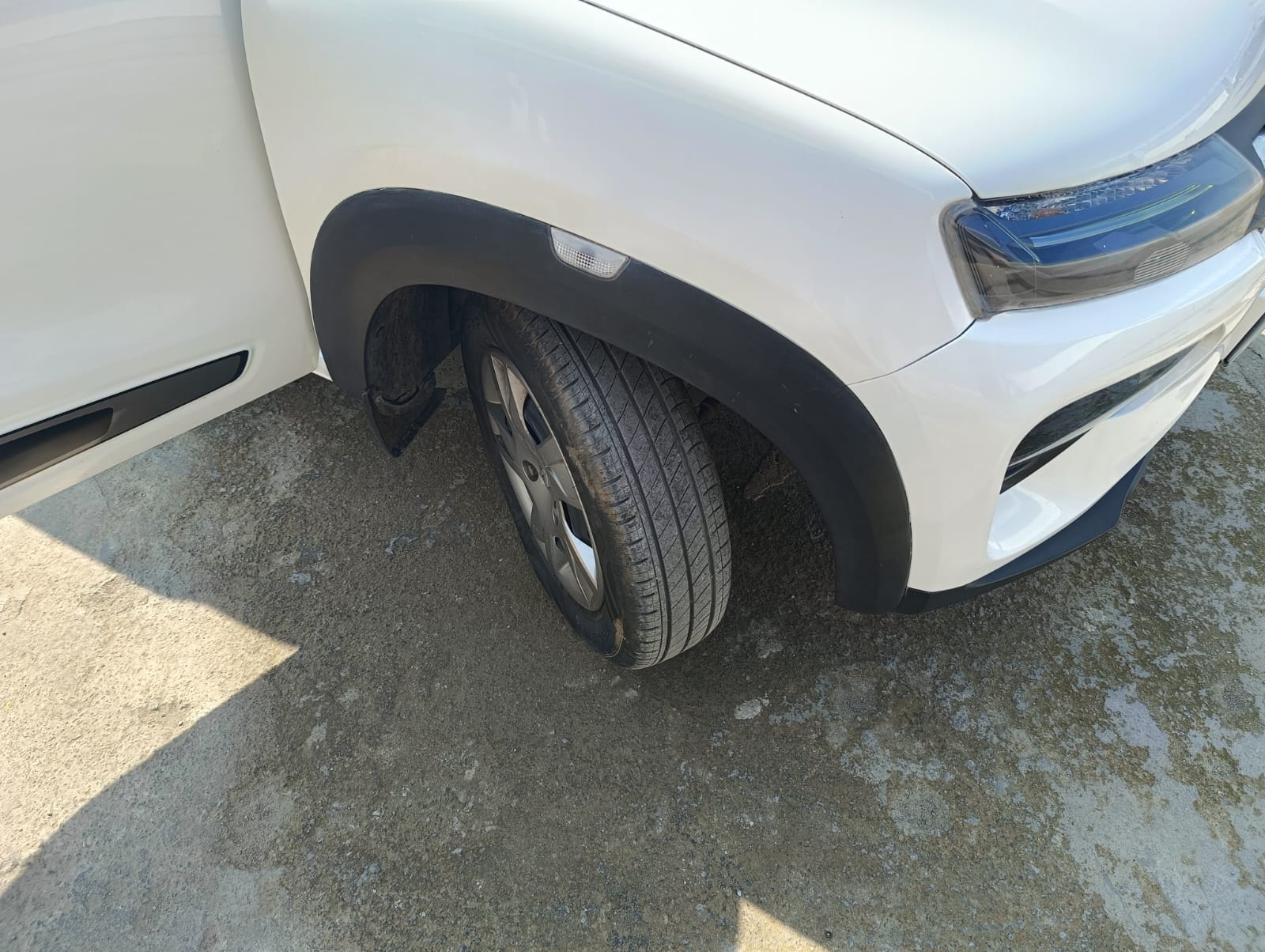 Kwid image 9 Kwid image 9