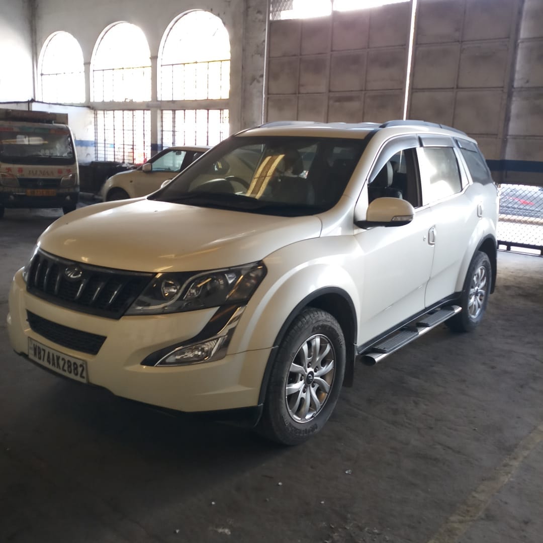 XUV500 image 1 XUV500 image 1