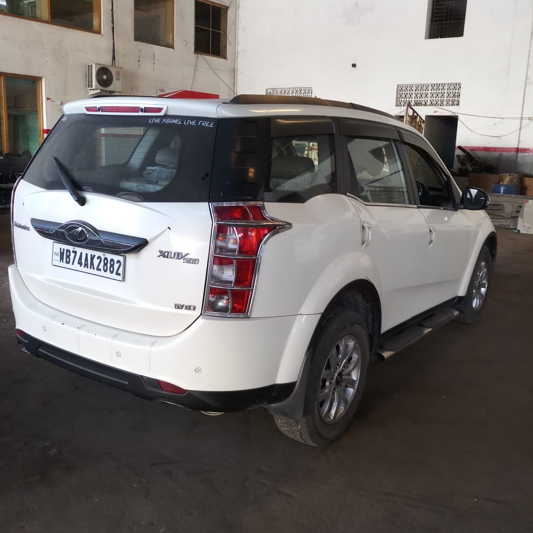 XUV500 image 4 XUV500 image 4