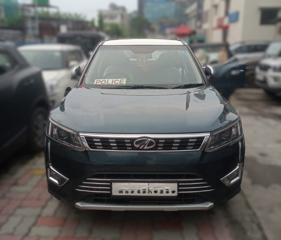 Used 2022 Mahindra XUV300 Used 2022 Mahindra XUV300