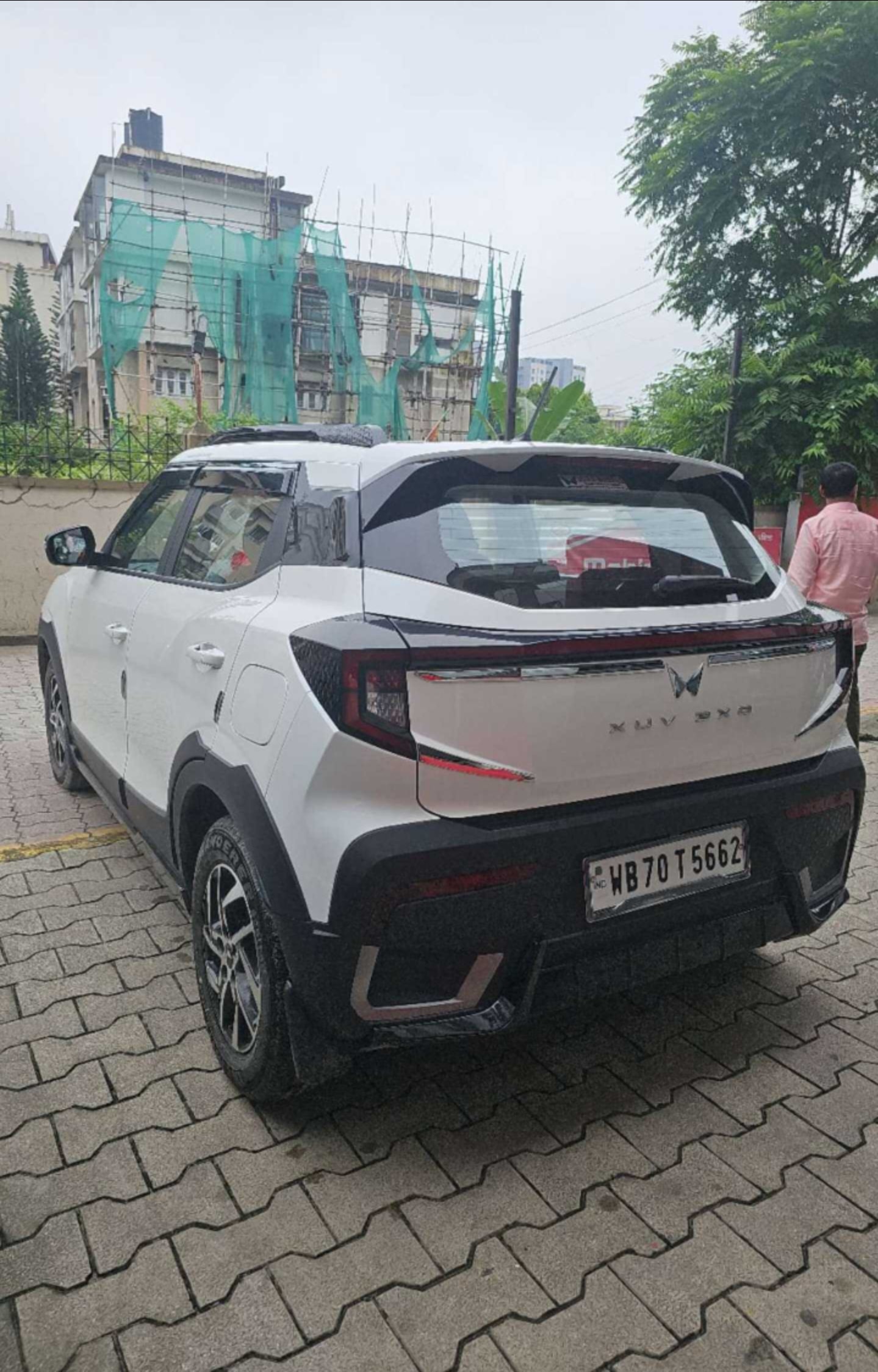 XUV 3XO image 2 XUV 3XO image 2