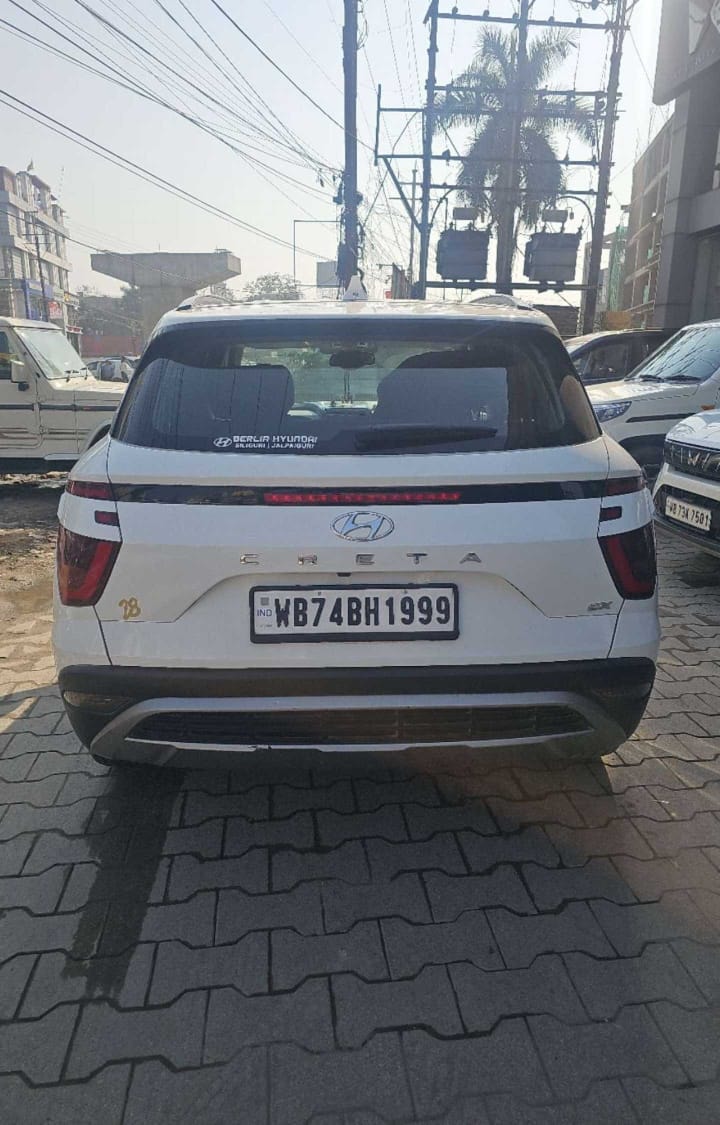 Creta image 4 Creta image 4