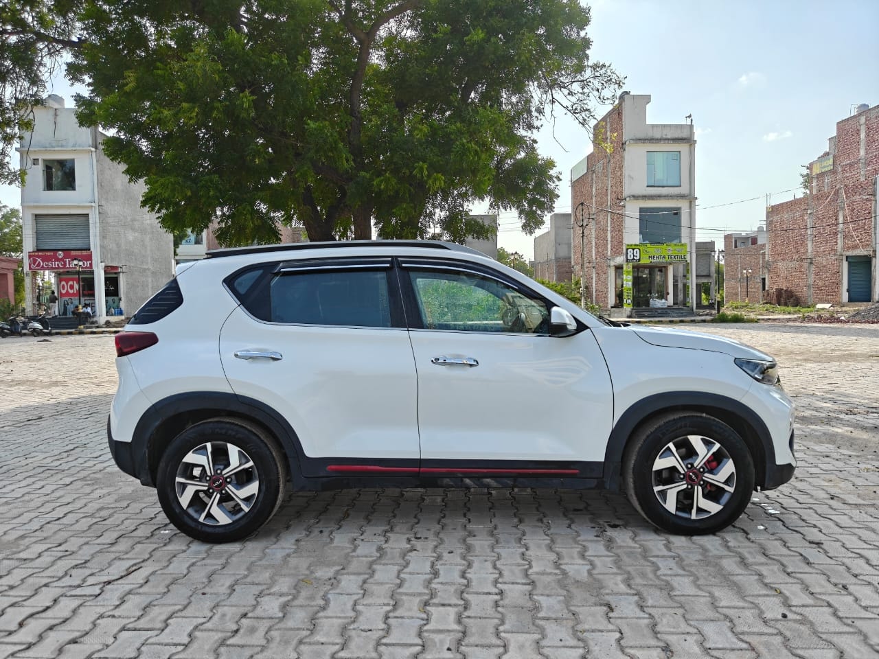 Used 2022 Kia Sonet Used 2022 Kia Sonet