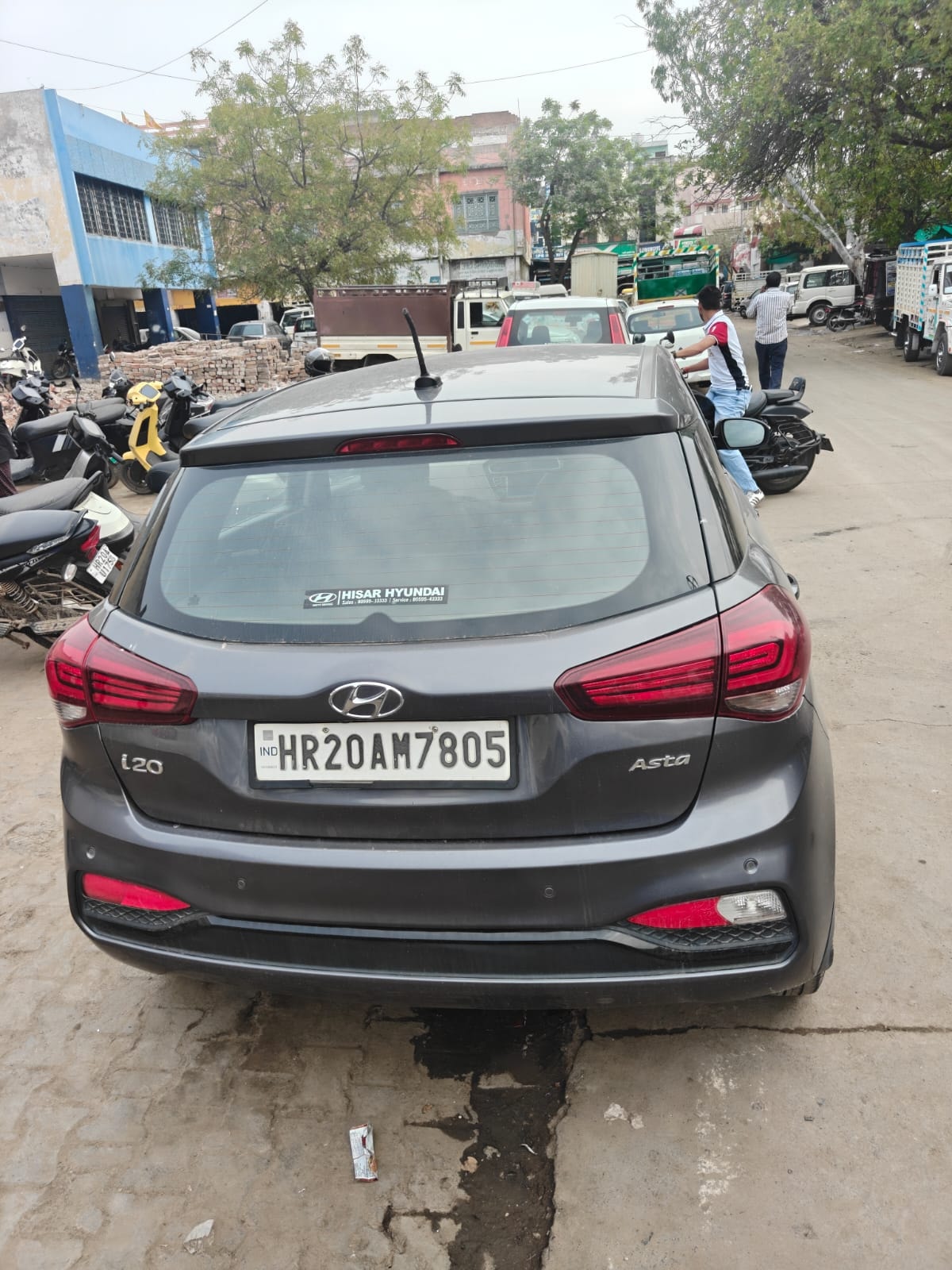 i20 Active image 2 i20 Active image 2