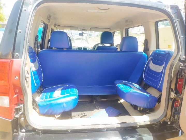 TUV300 image 12 TUV300 image 12