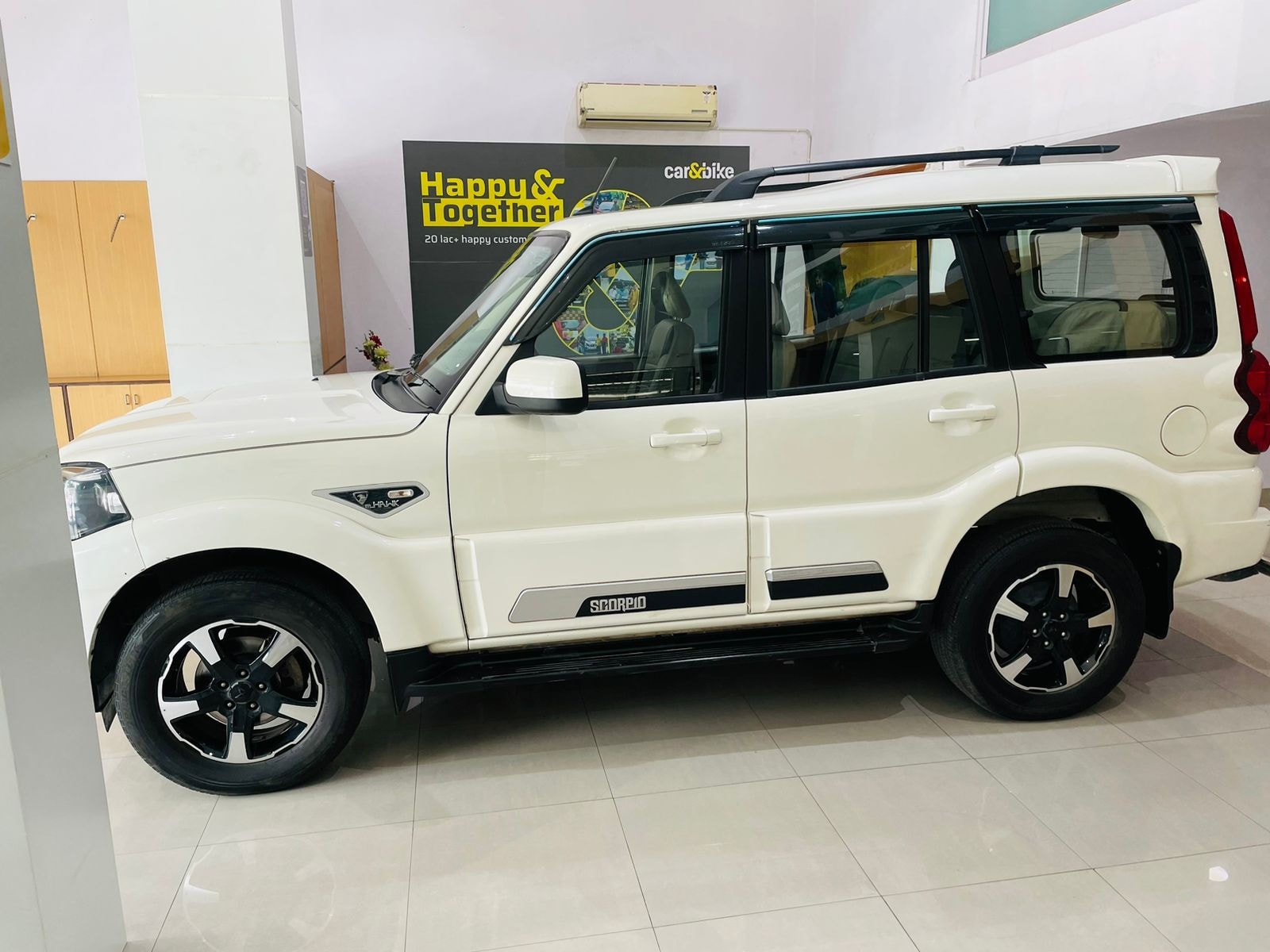 Scorpio Classic image 1 Scorpio Classic image 1