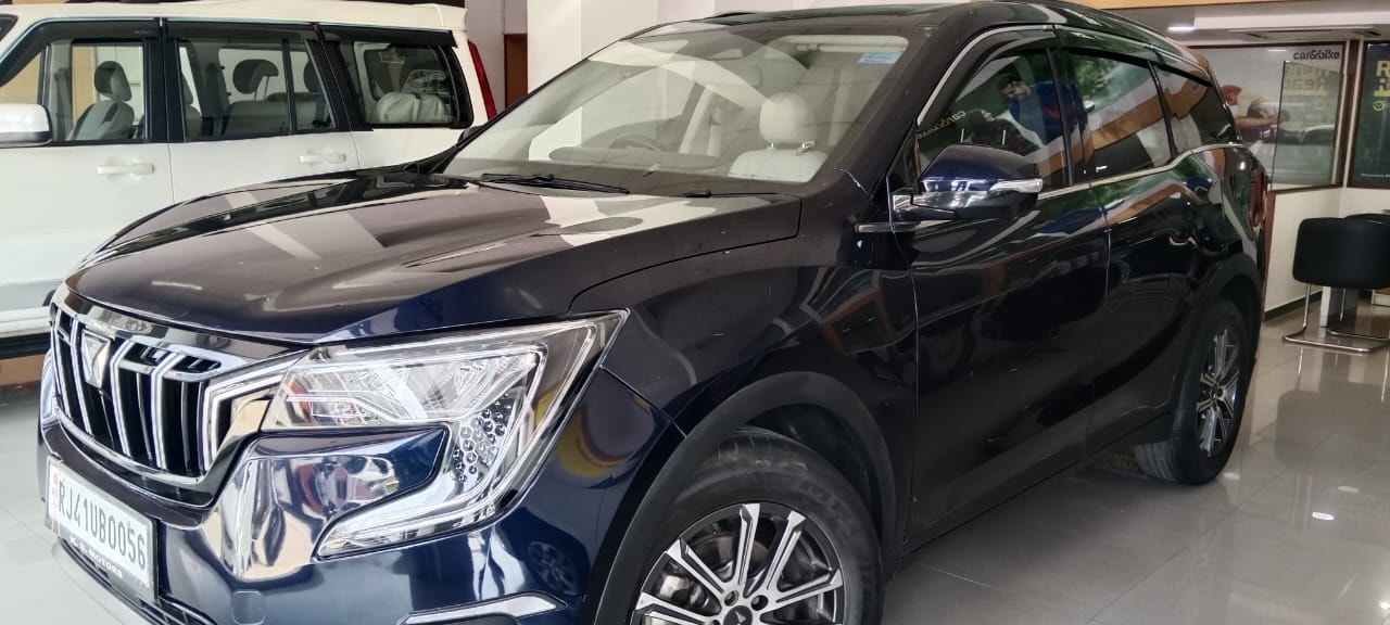 XUV700 image 2 XUV700 image 2