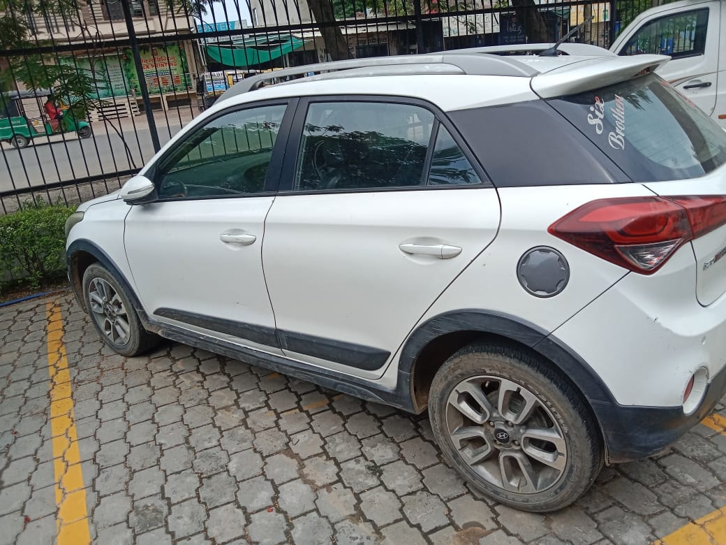 Used 2015 Hyundai i20 Active Used 2015 Hyundai i20 Active