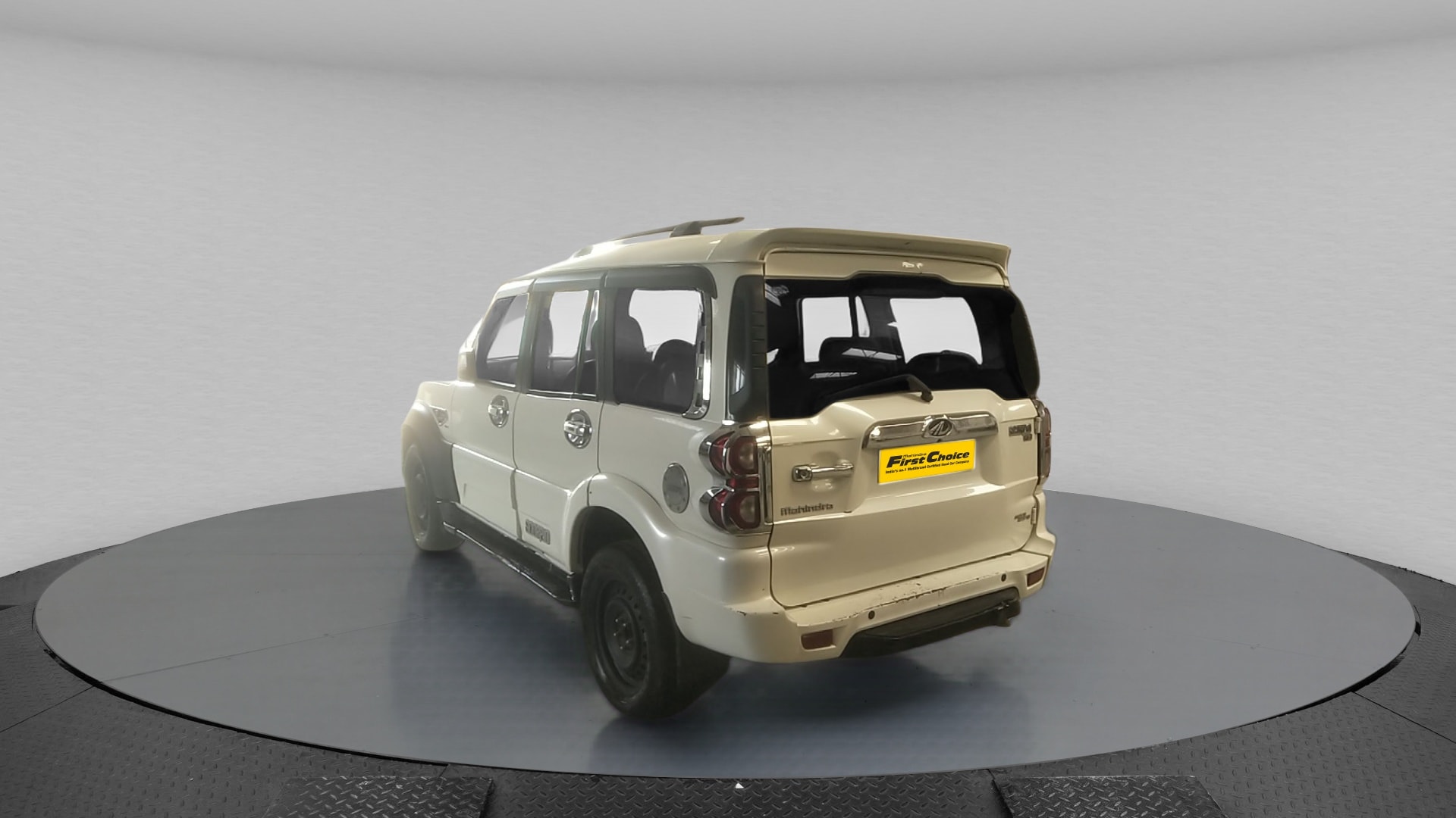 Scorpio image 3 Scorpio image 3