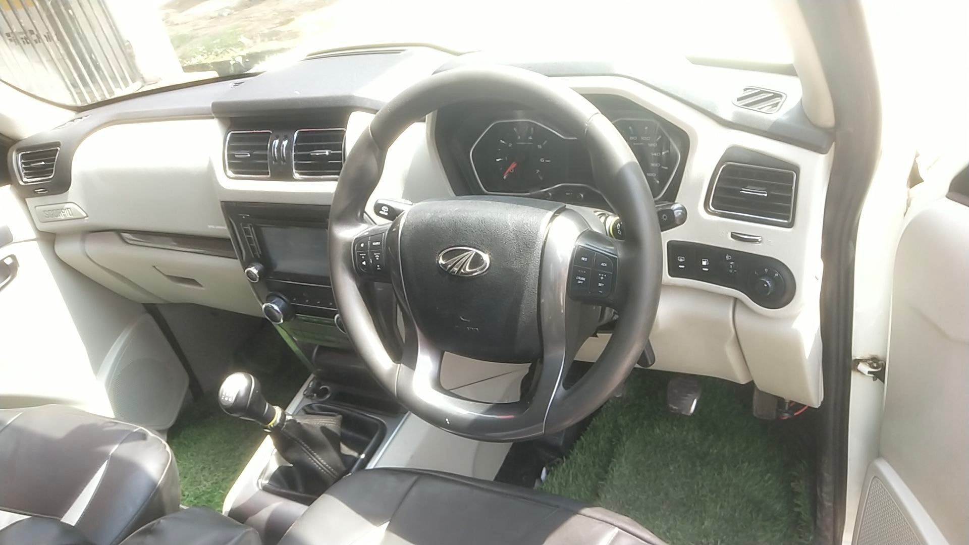 Scorpio image 14 Scorpio image 14