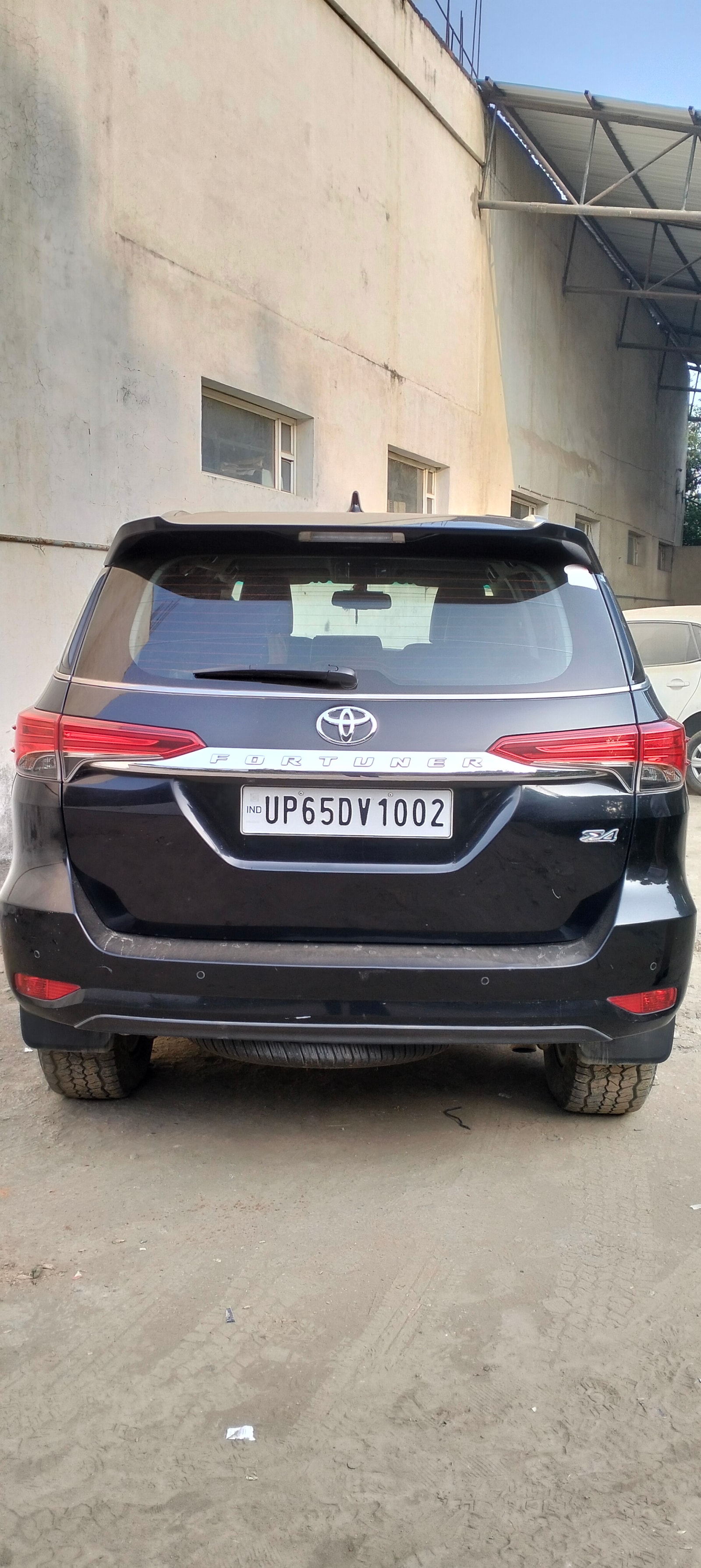 Fortuner image 4 Fortuner image 4