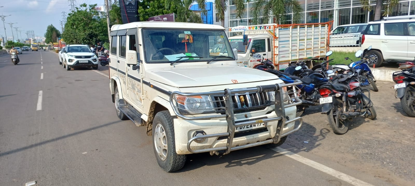 Bolero image 1 Bolero image 1