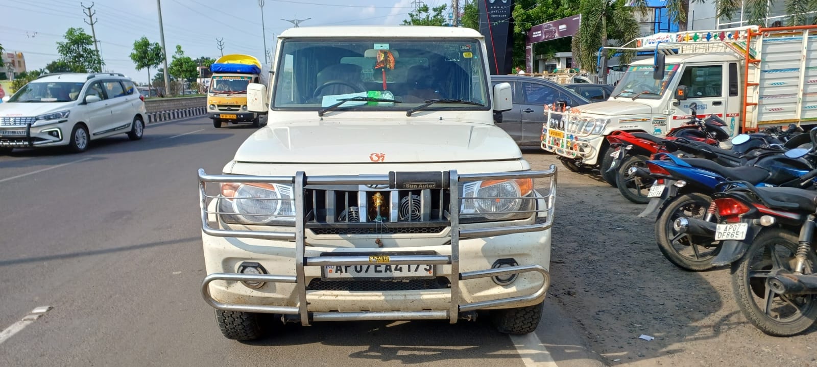 Bolero image 2 Bolero image 2