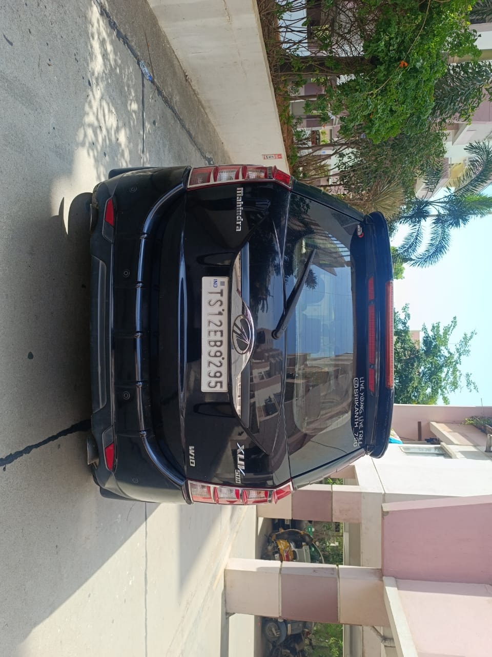 XUV500 image 2 XUV500 image 2