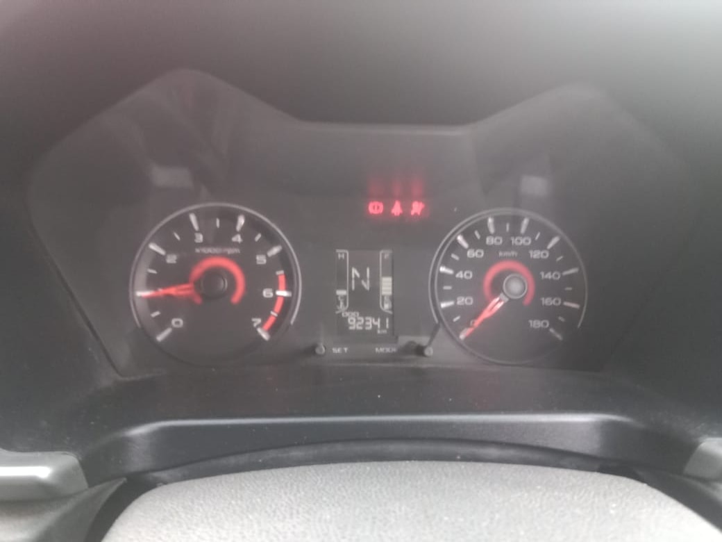 KUV100 image 7 KUV100 image 7