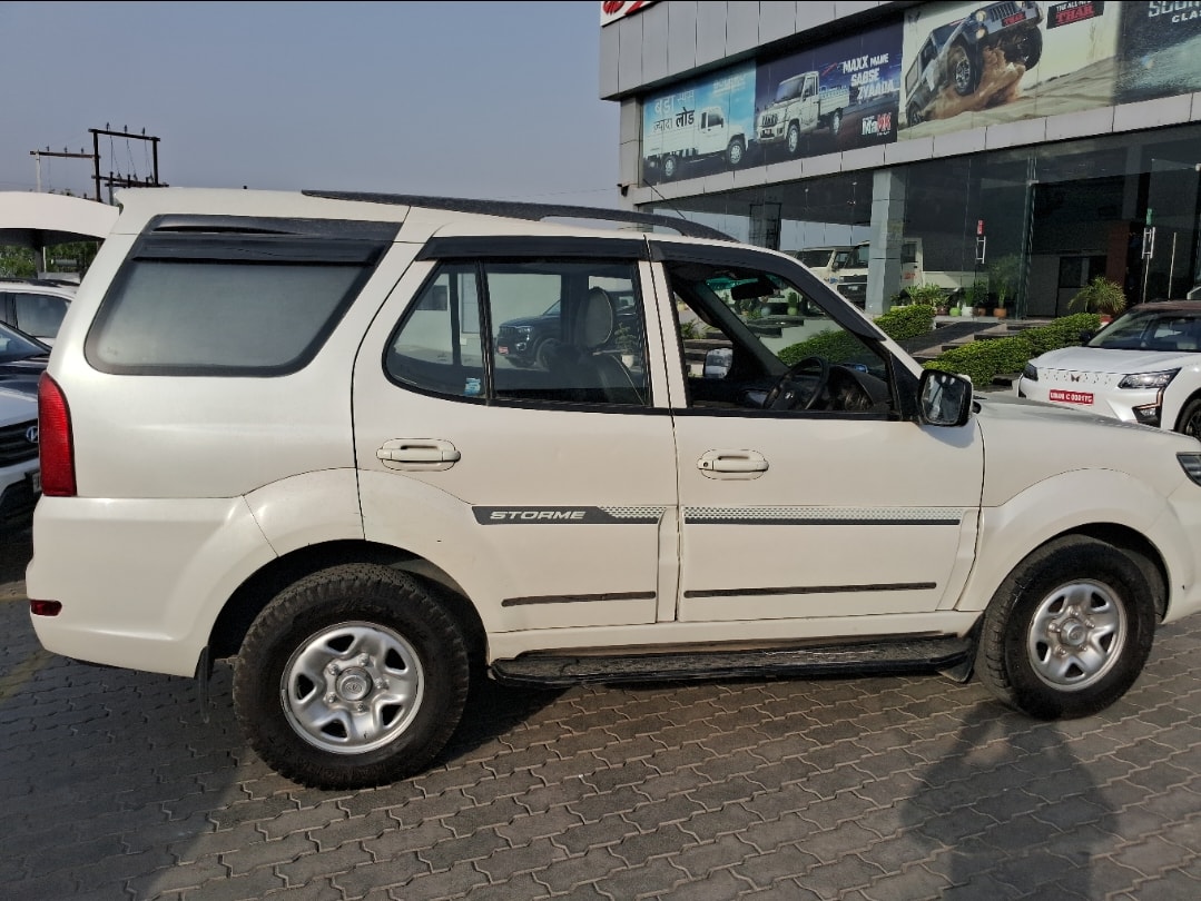 Safari Storme image 6 Safari Storme image 6