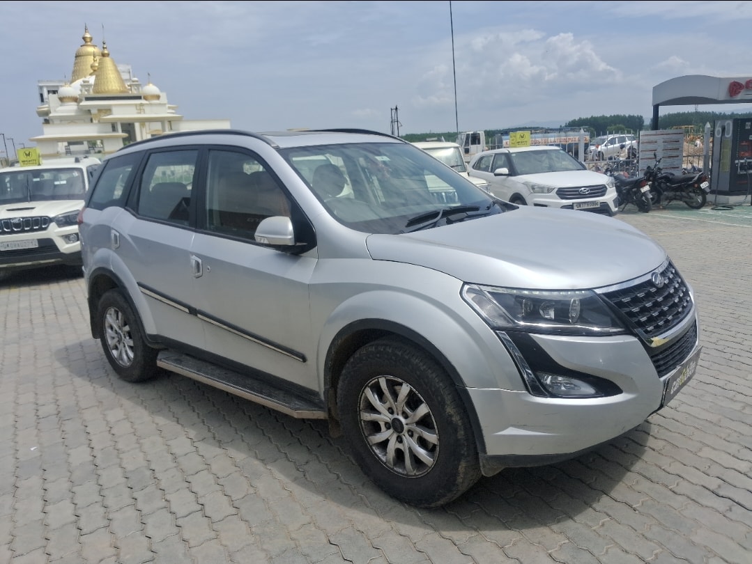 Used 2018 Mahindra XUV500 Used 2018 Mahindra XUV500