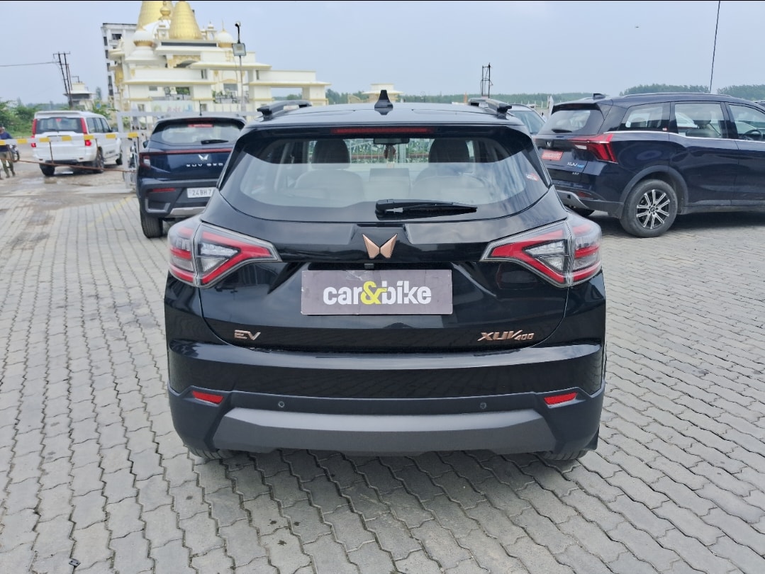 Used 2024 Mahindra XUV400 Used 2024 Mahindra XUV400