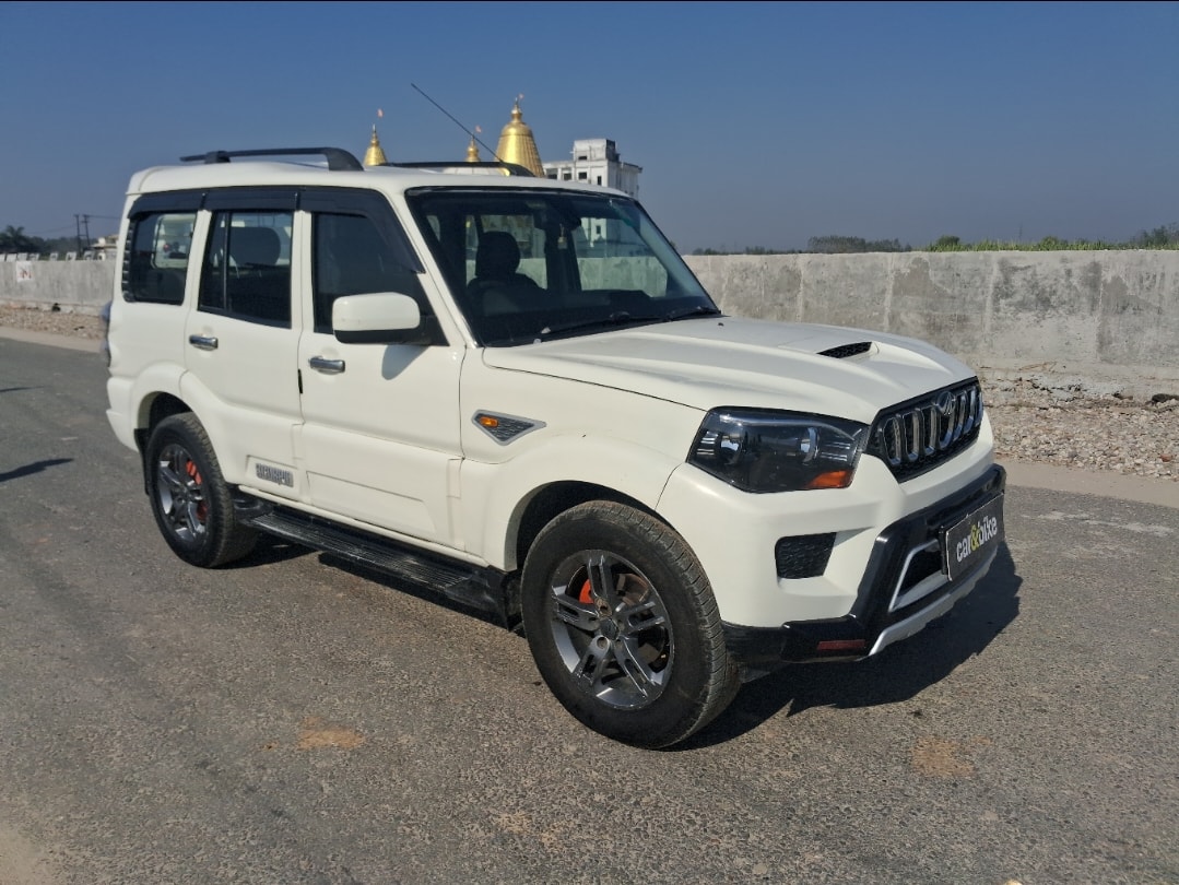 Used 2015 Mahindra Scorpio Used 2015 Mahindra Scorpio