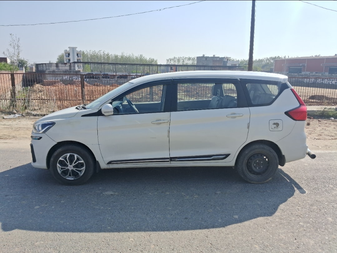 Used 2021 Maruti Suzuki Ertiga Used 2021 Maruti Suzuki Ertiga