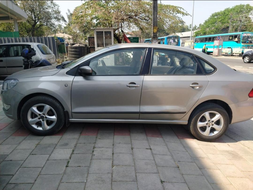 Used 2013 Skoda Rapid, Cheranallur, Kochi