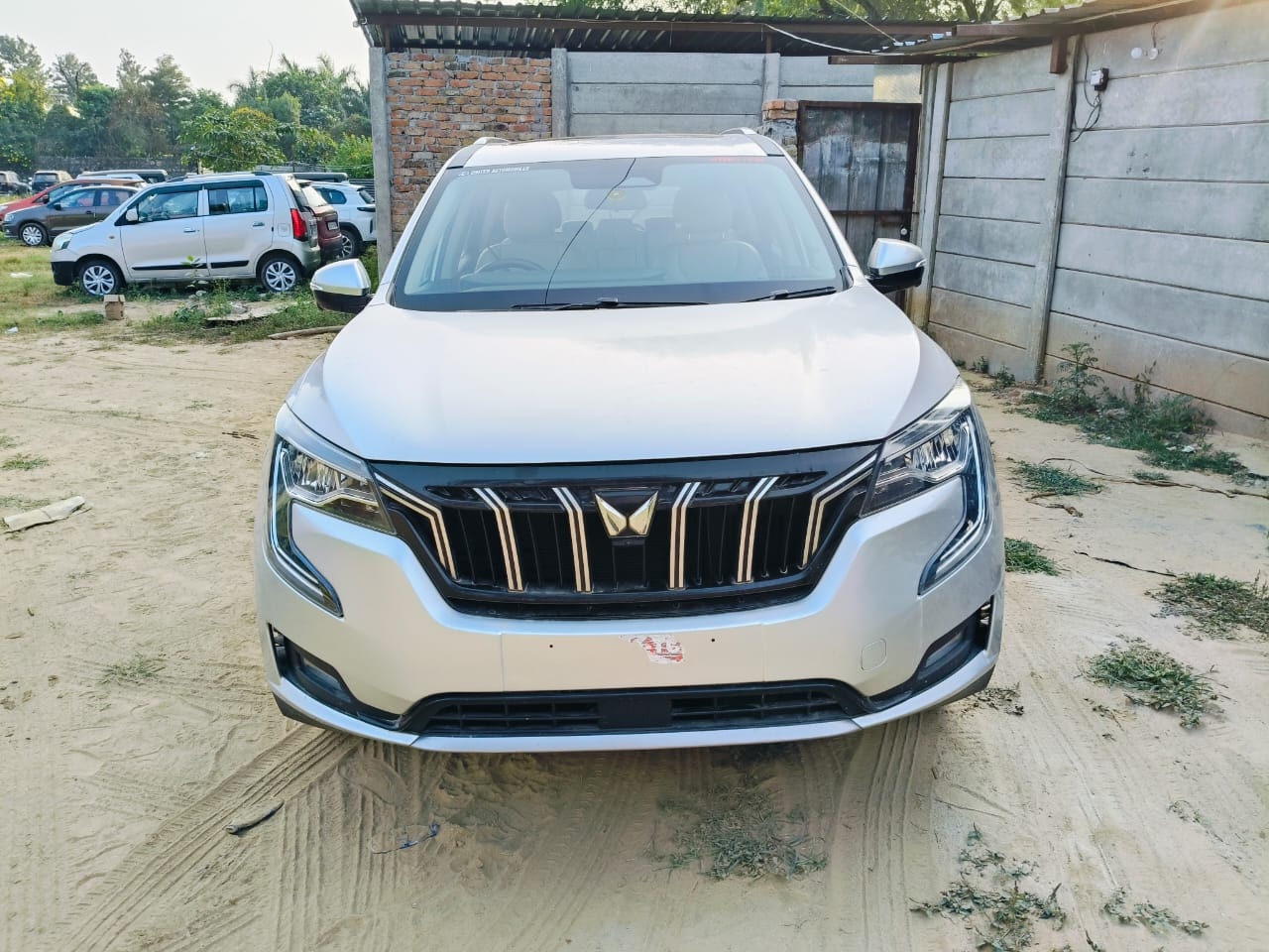 XUV700 image 1 XUV700 image 1