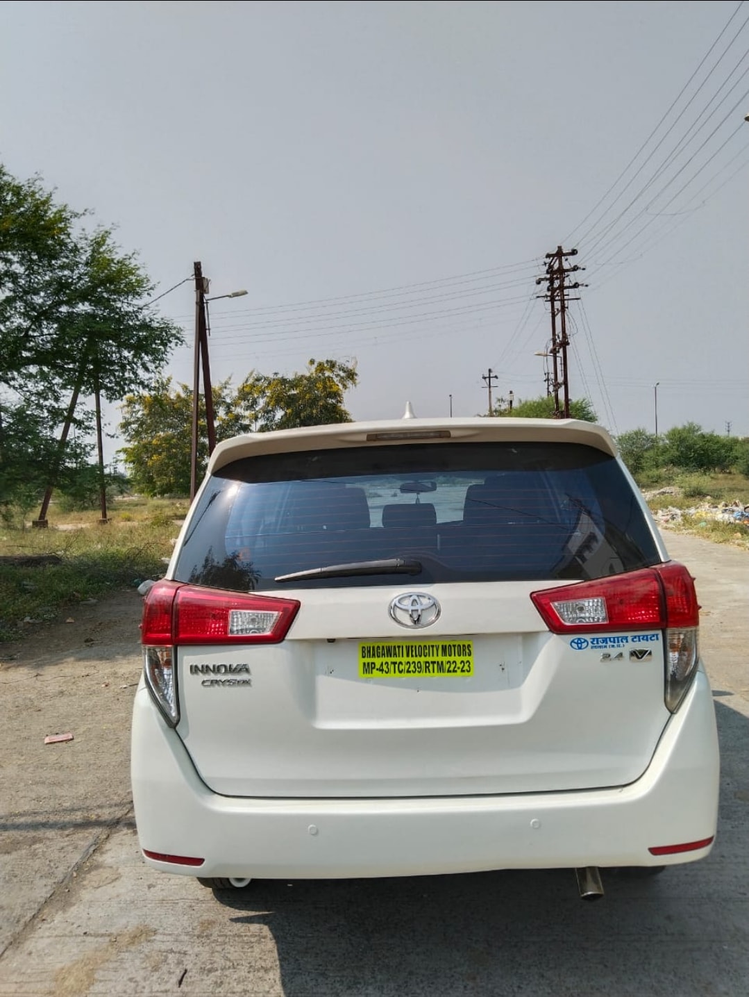 Used 2017 Toyota Innova Crysta Used 2017 Toyota Innova Crysta