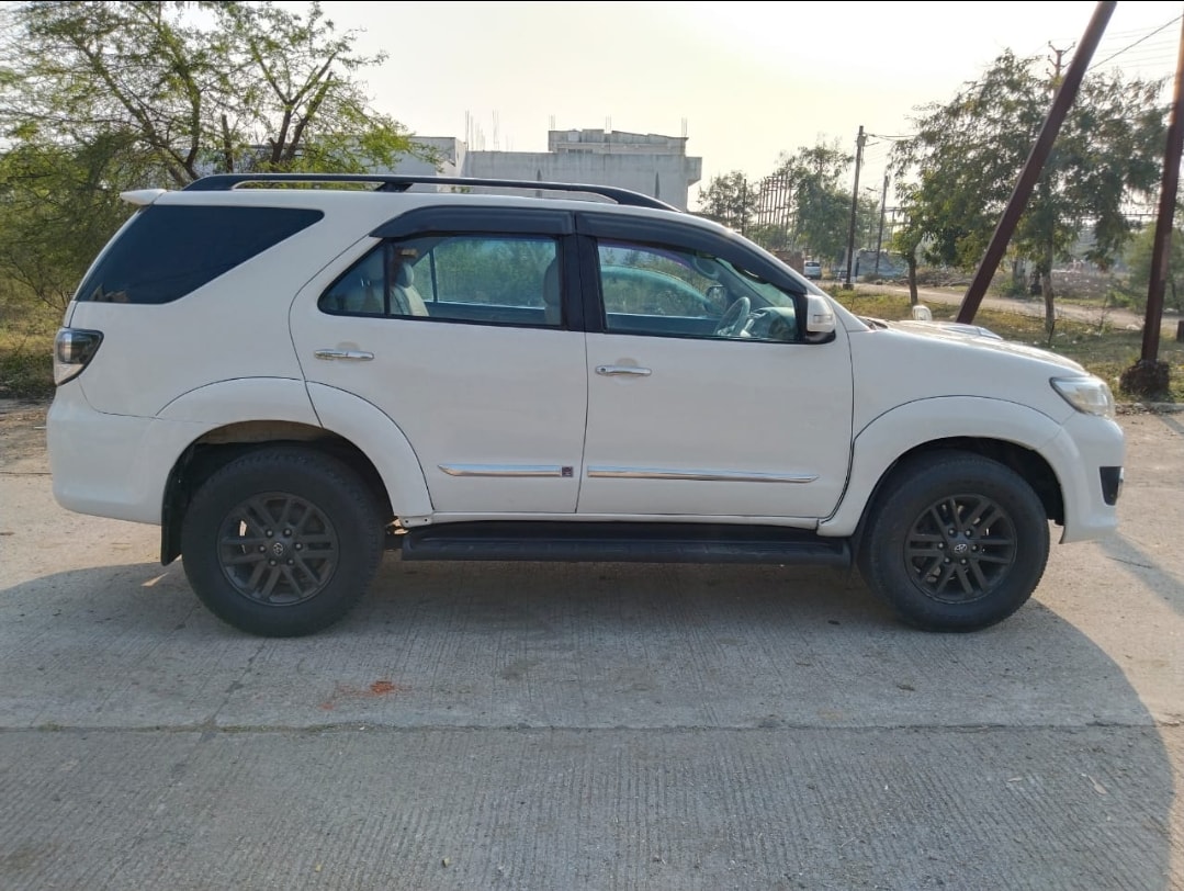 Used 2015 Toyota Fortuner Used 2015 Toyota Fortuner