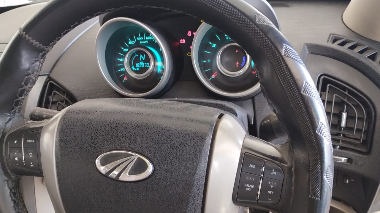 XUV500 image 10 XUV500 image 10