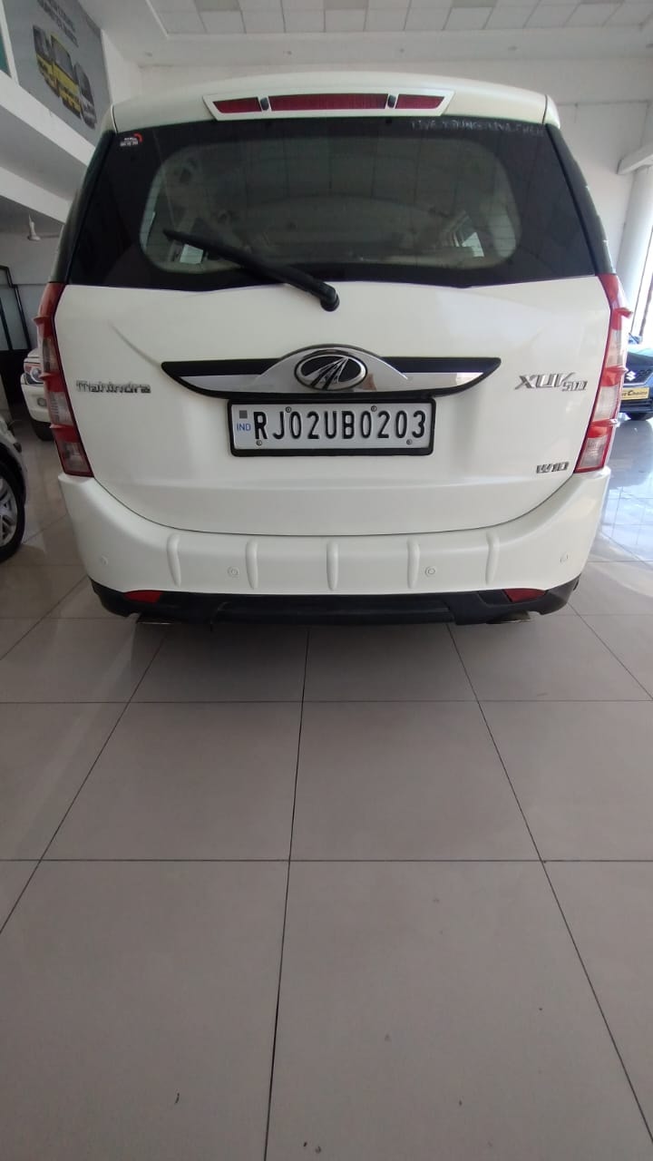 XUV500 image 4 XUV500 image 4