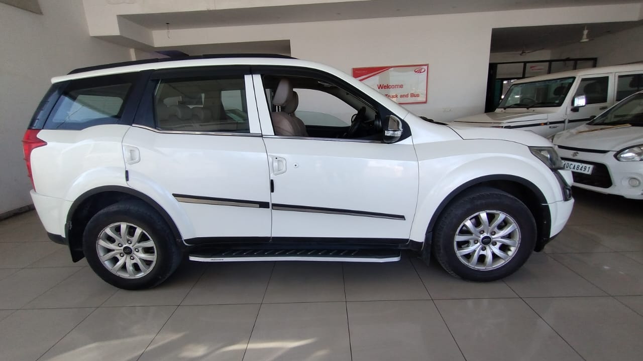 XUV500 image 6 XUV500 image 6