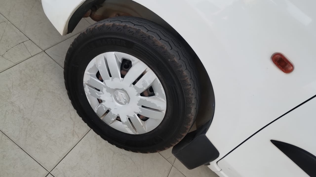 Alto 800 image 7 Alto 800 image 7