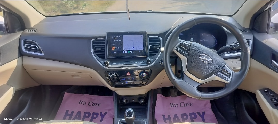 Used 2022 Hyundai Verna Used 2022 Hyundai Verna