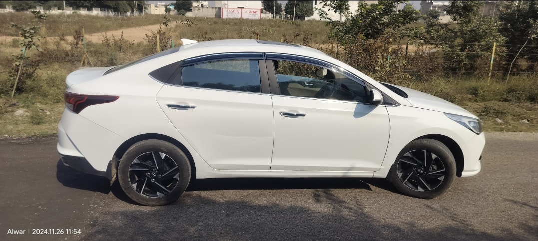Used 2022 Hyundai Verna Used 2022 Hyundai Verna