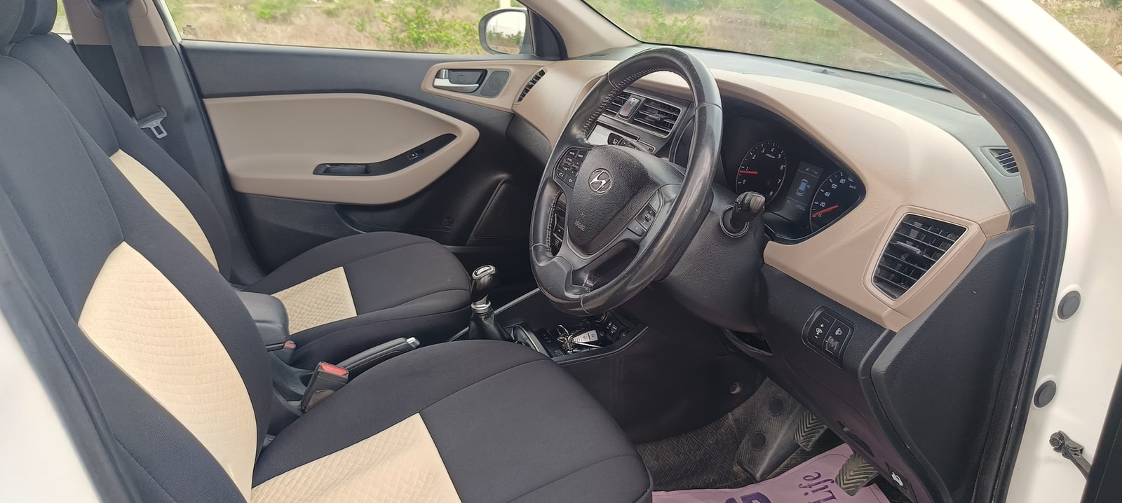 Elite i20 image 11 Elite i20 image 11