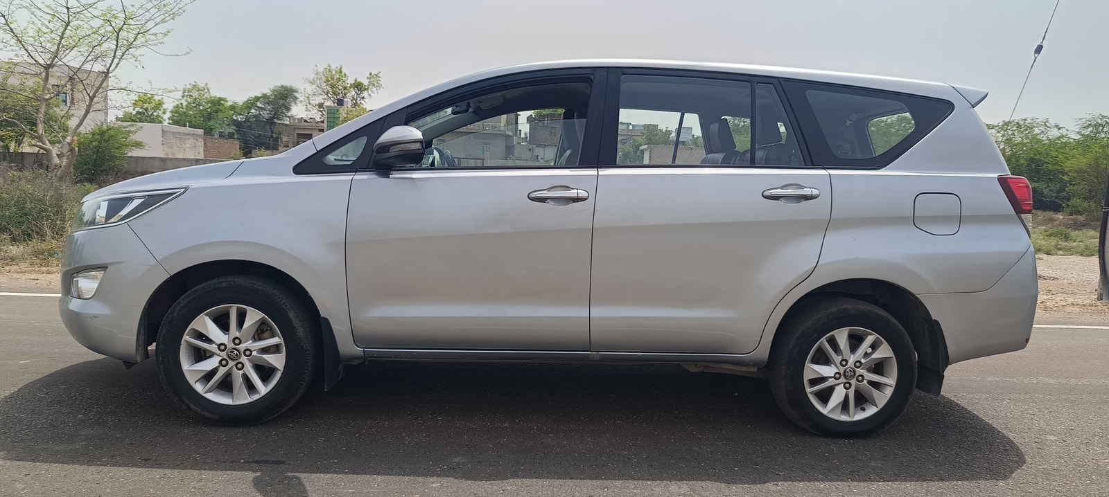 Used 2018 Toyota Innova Crysta Used 2018 Toyota Innova Crysta