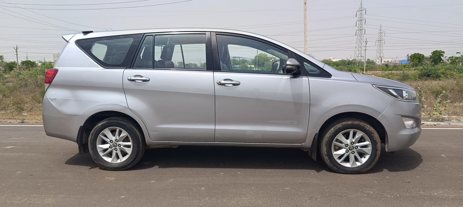 Used 2018 Toyota Innova Crysta Used 2018 Toyota Innova Crysta