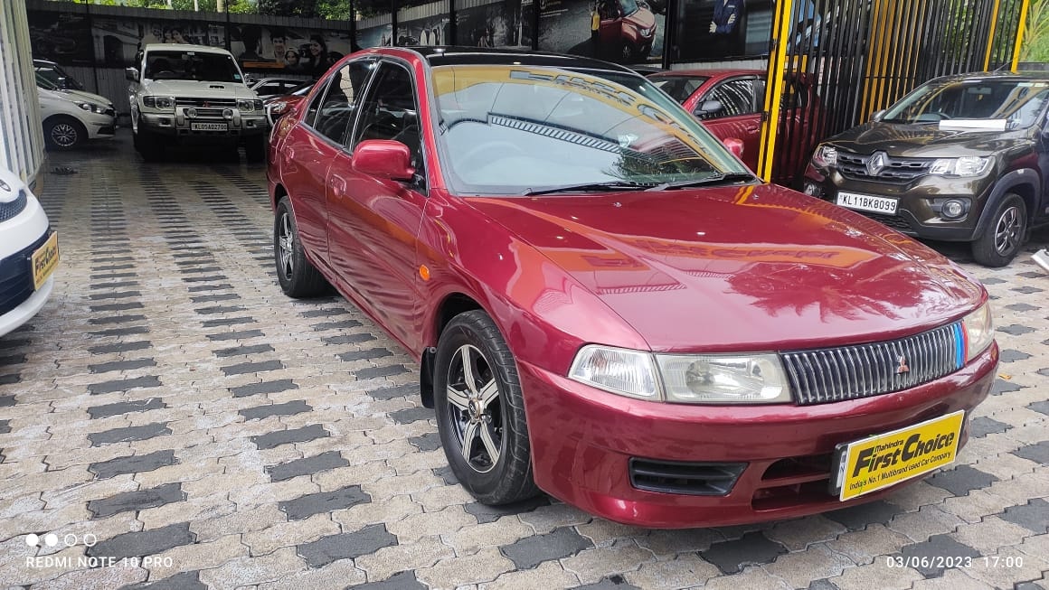 Lancer image 4 Lancer image 4