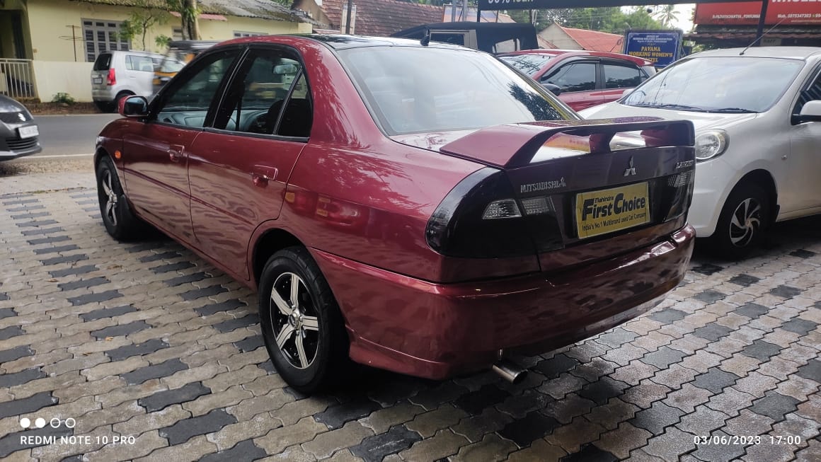 Lancer image 2 Lancer image 2