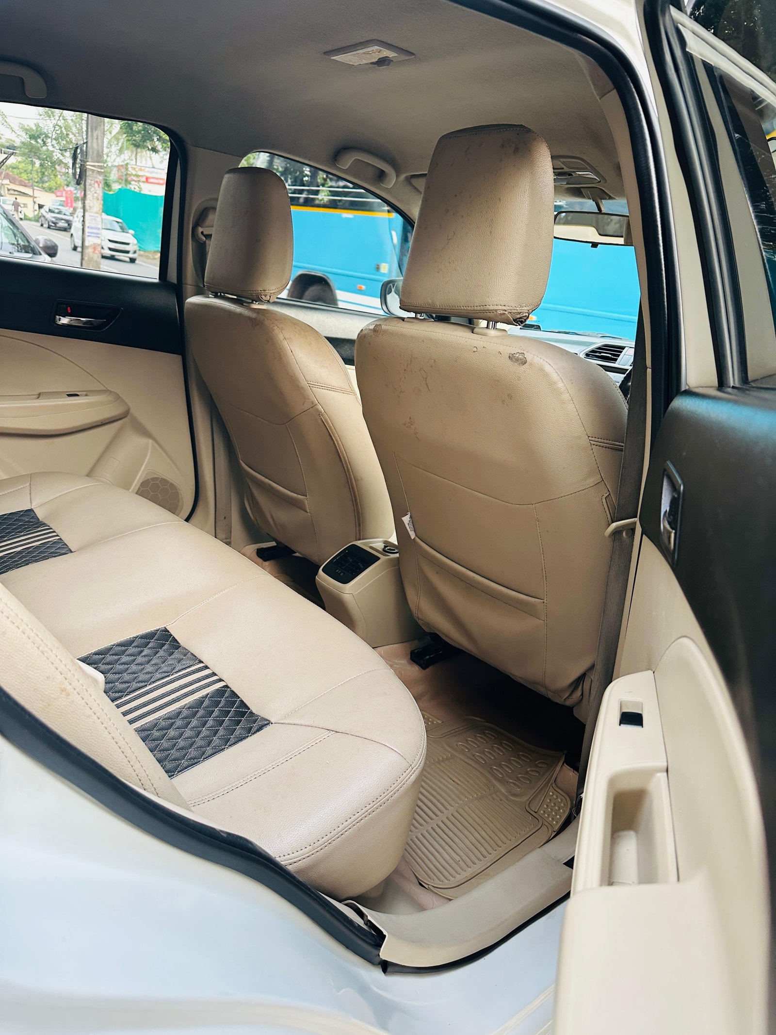 Dzire image 15 Dzire image 15