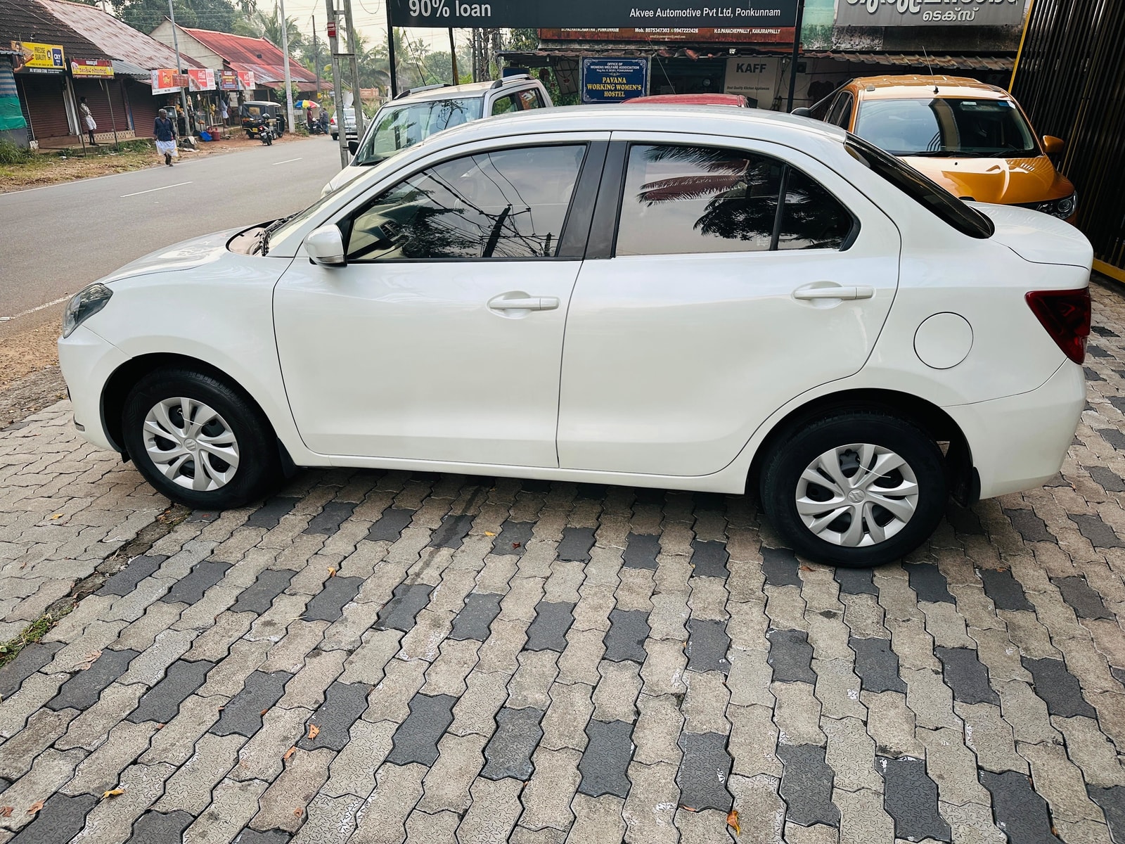 Dzire image 2 Dzire image 2