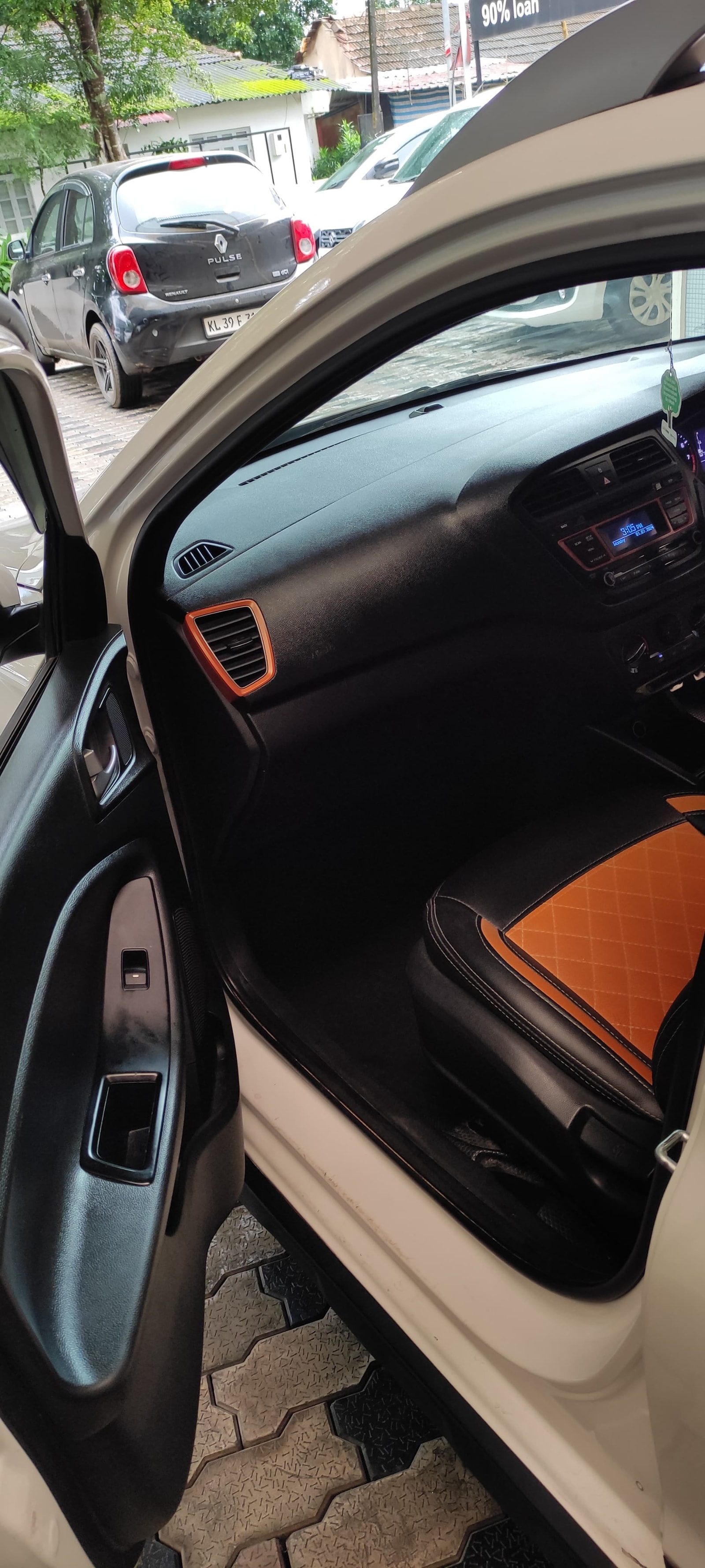 i20 Active image 16 i20 Active image 16