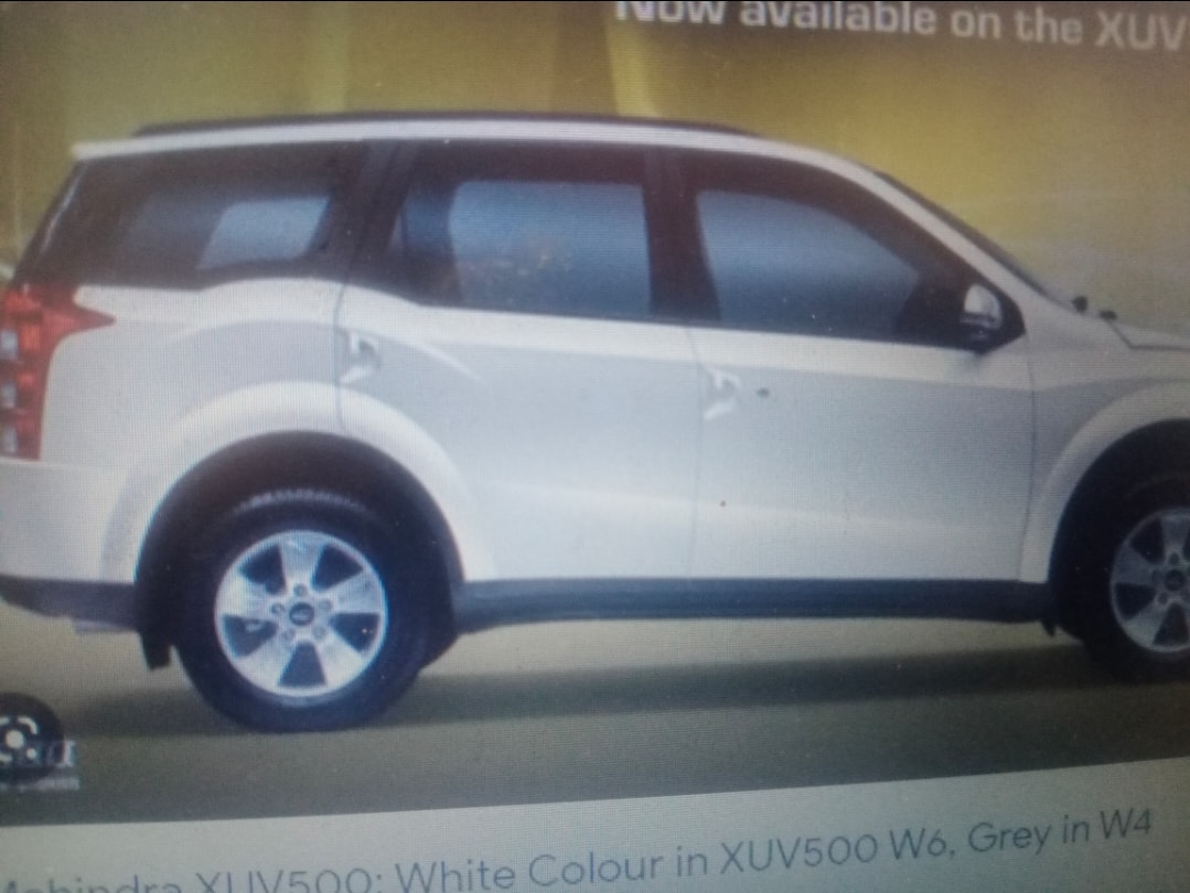 XUV500 image 2 XUV500 image 2