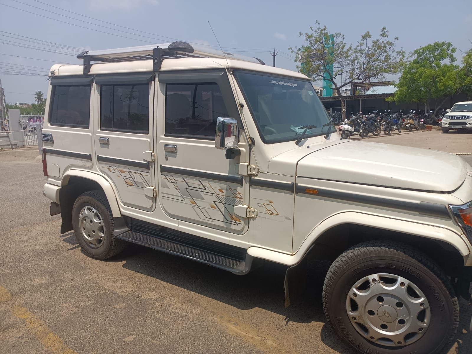 Bolero image 2 Bolero image 2