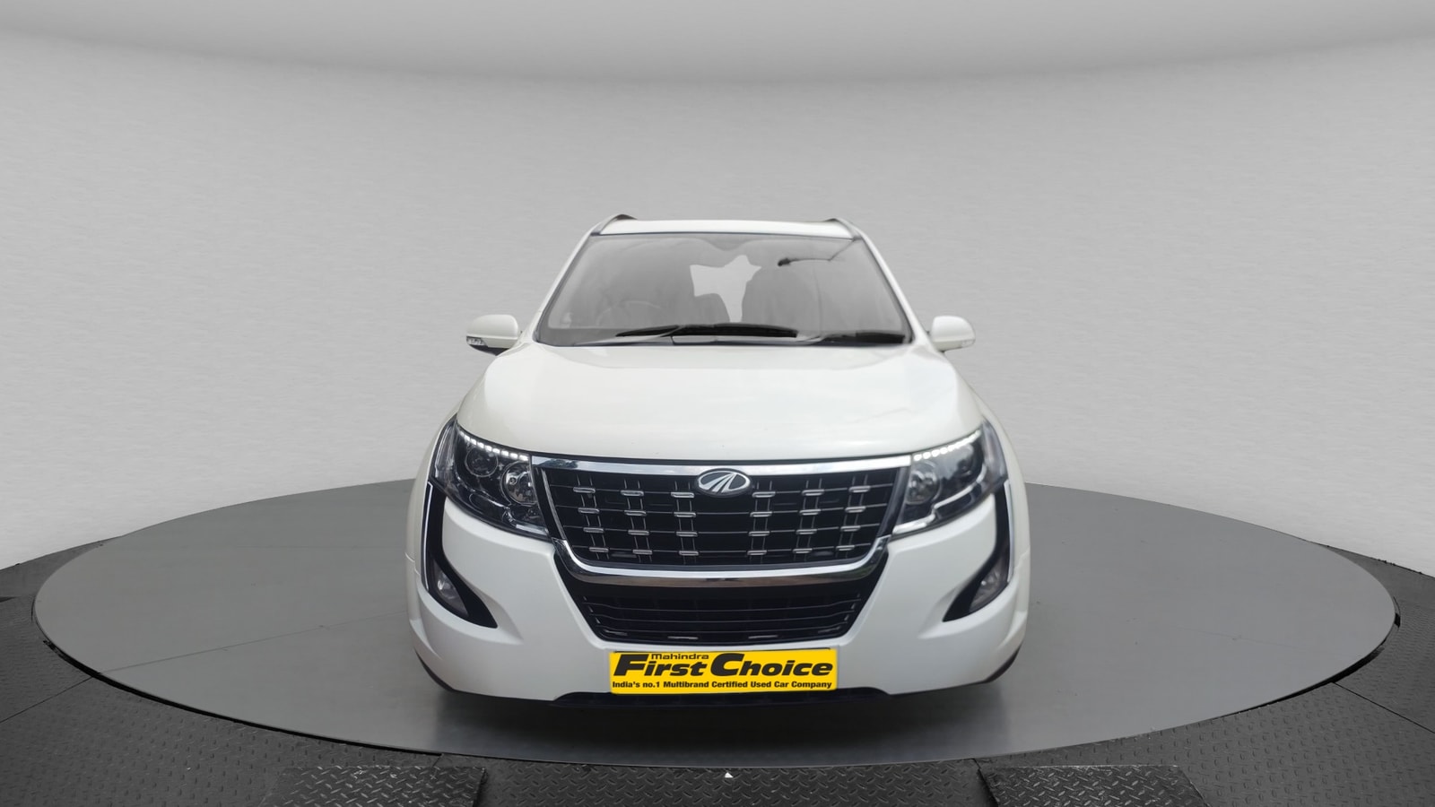 XUV500 image 8 XUV500 image 8